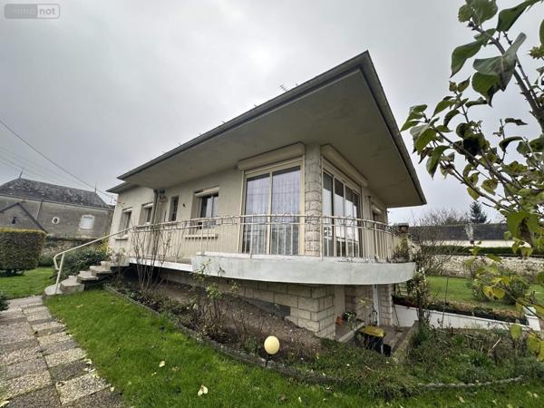 Maison à vendre à Vernantes dans le Maine-et-Loire (49390), ref : 49046/800