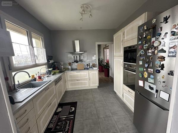 Maison à vendre à Vernantes dans le Maine-et-Loire (49390), ref : 49046/800