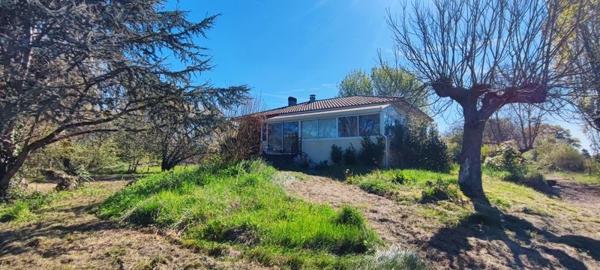 Maison à vendre |  Saint-Aigulin |  5 pièces | 127 m²