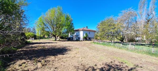 Maison à vendre |  Saint-Aigulin |  5 pièces | 127 m²