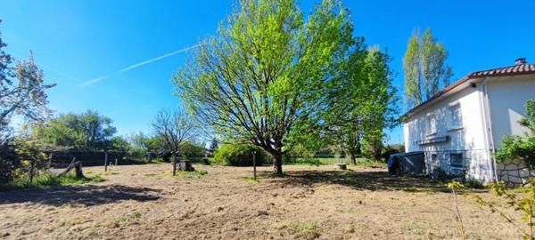 Maison à vendre |  Saint-Aigulin |  5 pièces | 127 m²