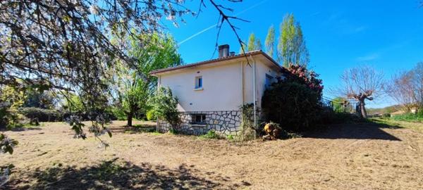 Maison à vendre |  Saint-Aigulin |  5 pièces | 127 m²