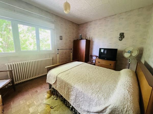 Maison à vendre 139 990 € Saint-Aigulin 6 p 127 m² DPE G
