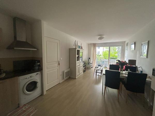 RESIDENCE SENIOR - T2 avec terrasse.