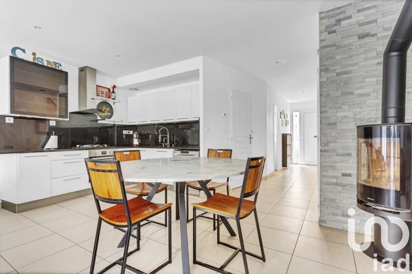 Maison à vendre 4 pièces 104 m² Ballancourt-sur-Essonne