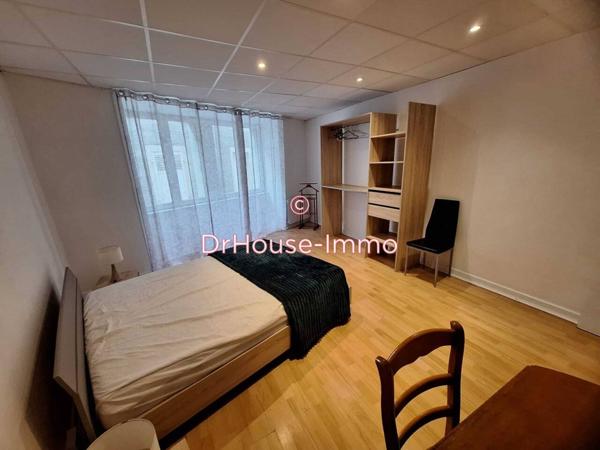 Immeuble à vendre de 335 m²