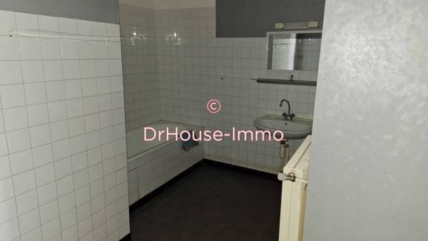 Immeuble à vendre de 335 m²