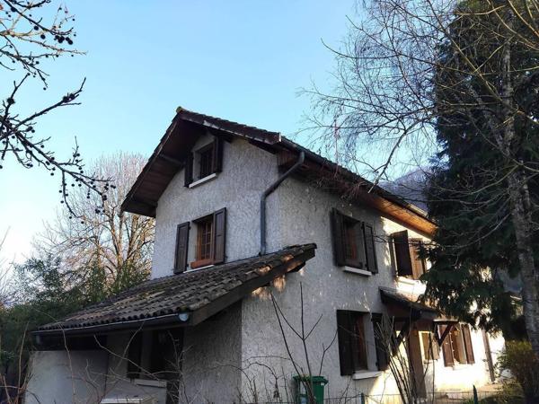 SAINT MARTIN D'HERES - MAISON T6 AVEC GARAGE ET JARDIN