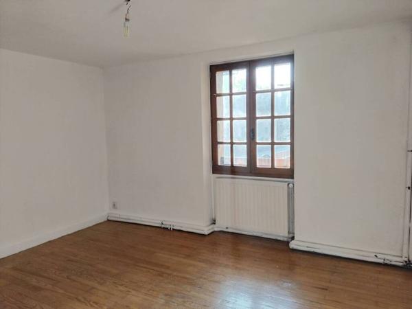 SAINT MARTIN D'HERES - MAISON T6 AVEC GARAGE ET JARDIN