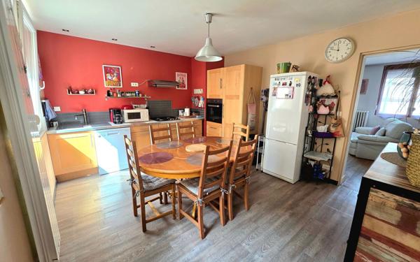 Maison à vendre    6 pièces •  Saint-Quentin