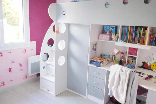 Location                                                      Maison
                        
                     6 pièces                      134 m2                     à Saint-Herblain