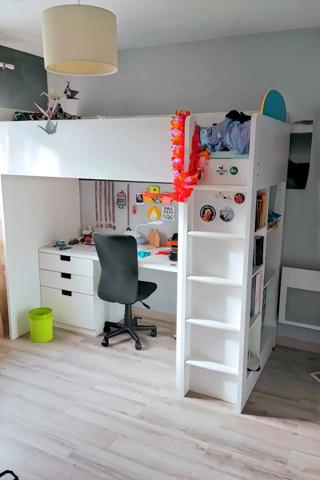 Location                                                      Maison
                        
                     6 pièces                      134 m2                     à Saint-Herblain
