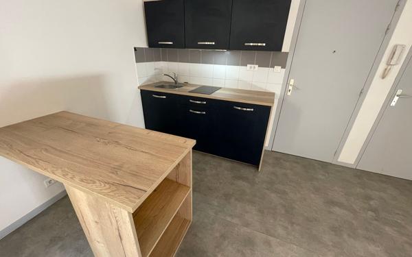 Appartement à louer    1 pièce •  Limoges