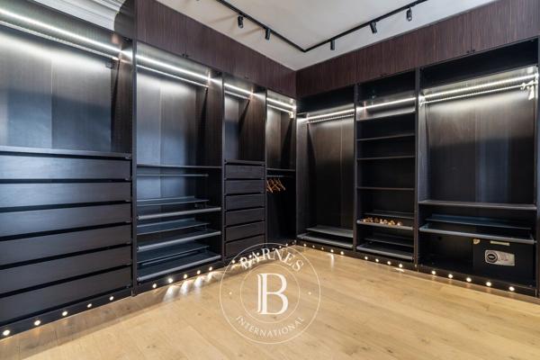 Paris 16ème, Maison de ville 5 Chambres -  330 m² à vendre