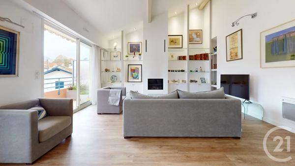 Appartement T5 à vendre  5 pièces - 98,15 m 2   BIARRITZ  - 64