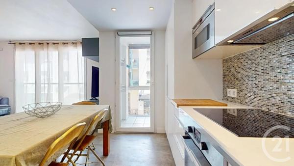 Appartement T5 à vendre  5 pièces - 98,15 m 2   BIARRITZ  - 64
