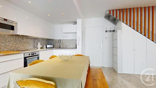 Appartement T5 à vendre  5 pièces - 98,15 m 2   BIARRITZ  - 64