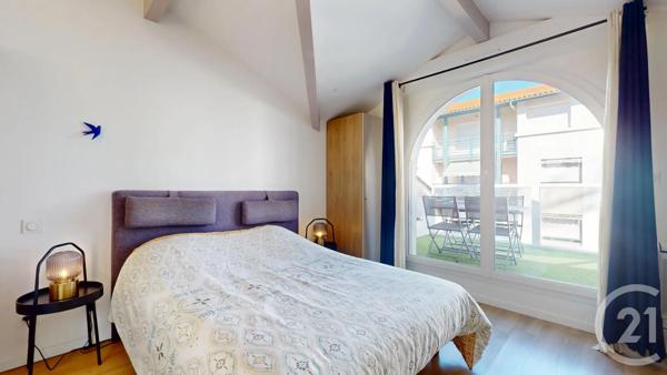 Appartement T5 à vendre  5 pièces - 98,15 m 2   BIARRITZ  - 64