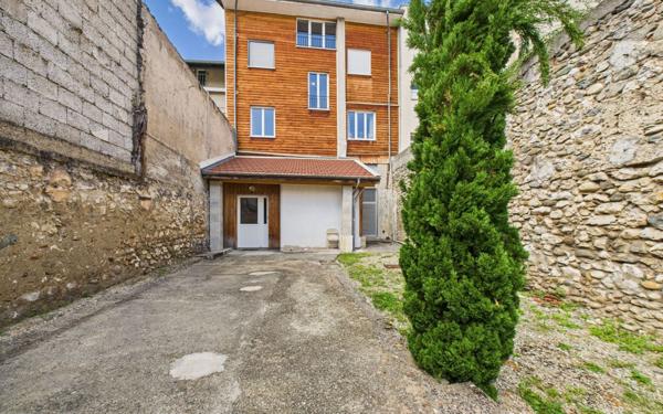 Appartement à vendre    4 pièces • 112,04 m2 Vinay