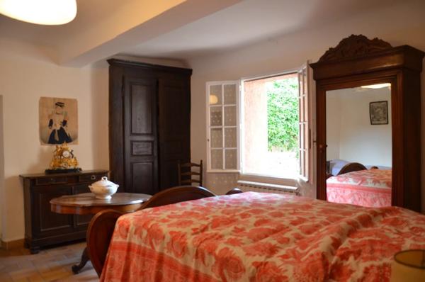 Maison de village avec terrasse et vues dégagées