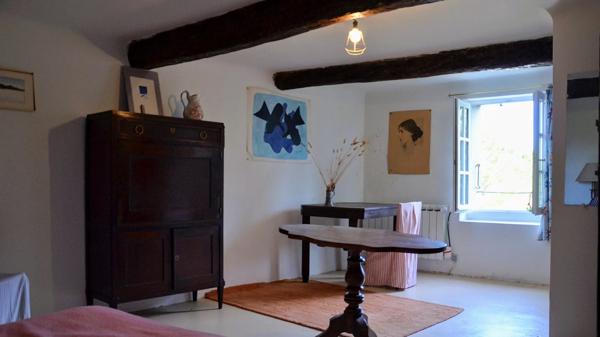 Maison de village avec terrasse et vues dégagées