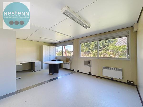 LOCAL COMMERCIAL DE 170 m² - SAINT PRYVE-SAINT MESMIN 45750