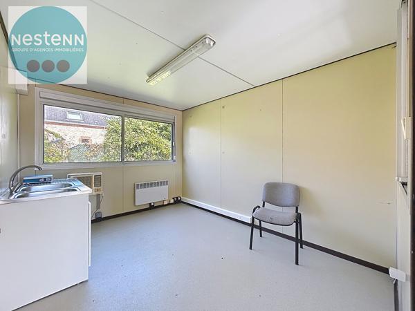 LOCAL COMMERCIAL DE 170 m² - SAINT PRYVE-SAINT MESMIN 45750