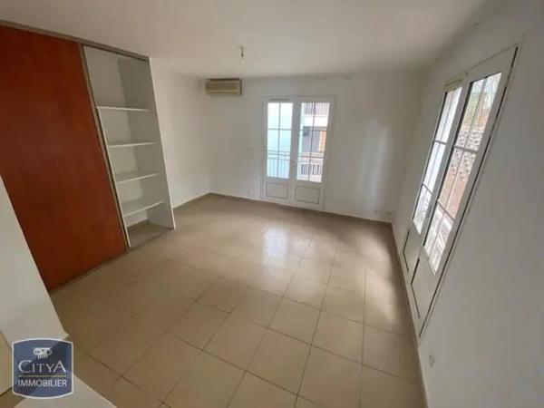 Appartement à louer 1 pièce 27.29m²