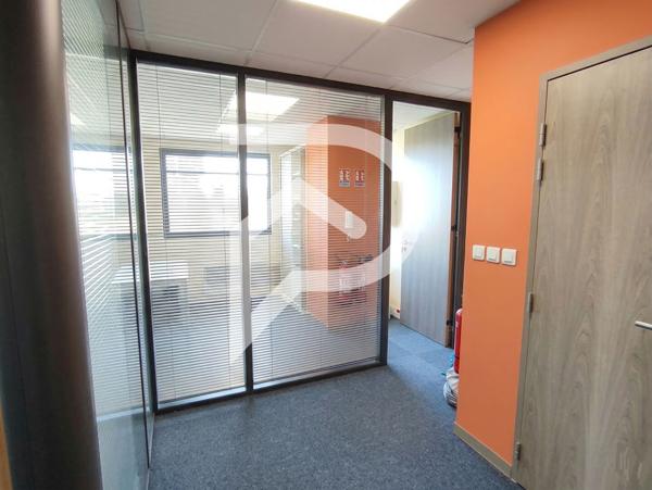 Bureaux 97 m2