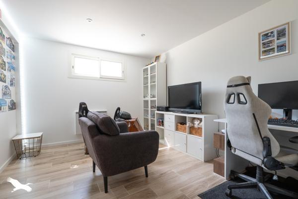 Maison à vendre 247 220 € Arvert 4 p 100 m² DPE E