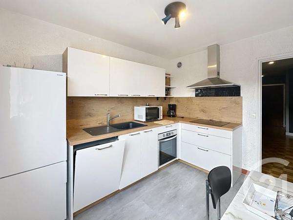 Appartement F3 à vendre  4 pièces - 83,04 m 2   FECAMP  - 76
