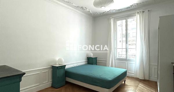 Location Appartement 3 pièces 65.72 m² - Paris 75017