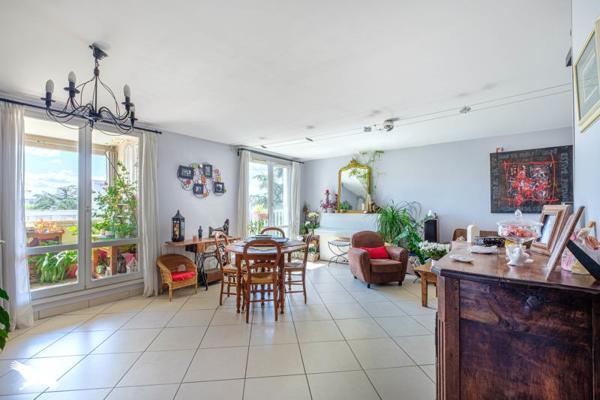 Appartement à vendre |  Vénissieux |  4 pièces | 92 m²