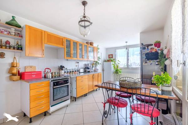 Appartement à vendre |  Vénissieux |  4 pièces | 92 m²