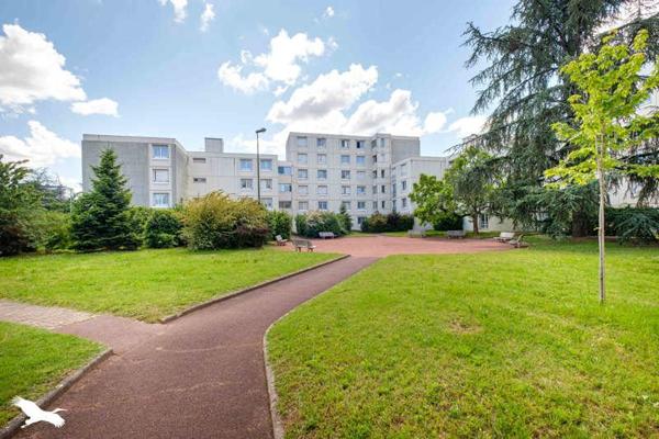 Appartement à vendre |  Vénissieux |  4 pièces | 92 m²