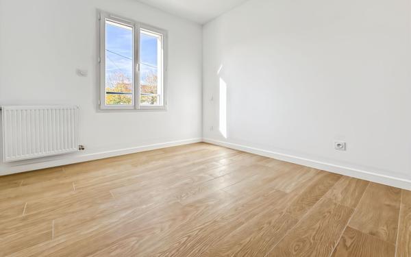 Maison à vendre    5 pièces •  Meung-sur-Loire