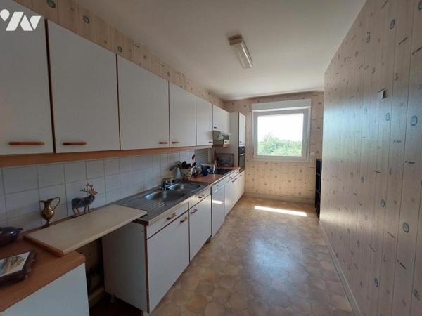 APPARTEMENT F2 AVEC BALCON + PLACE PARKING SOUS SOL