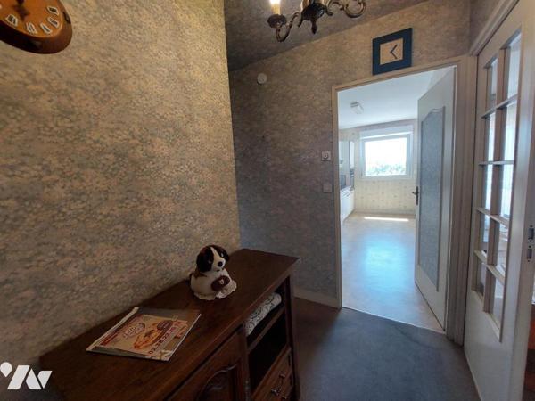 APPARTEMENT F2 AVEC BALCON + PLACE PARKING SOUS SOL