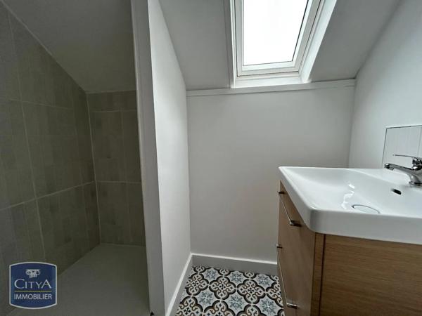 Appartement à louer 3 pièces 51.2m² Dieppe (76200)