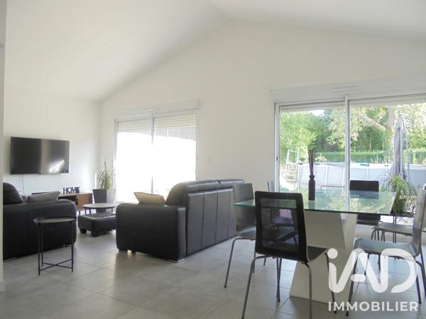 Maison à vendre 5 pièces 110 m² Rambouillet
