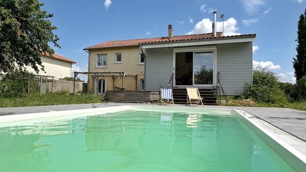 VOUILLE - maison T4 de 135m² avec jardin