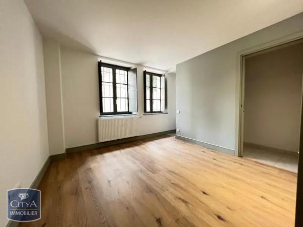 Appartement à louer 2 pièces 47.5m² Nancy (54000)
