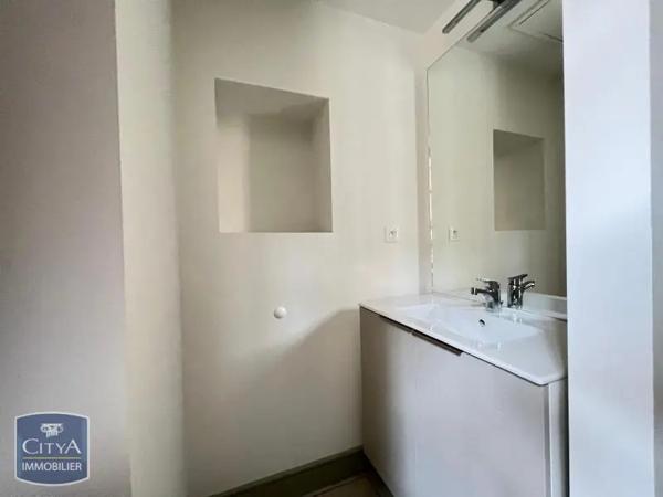 Appartement à louer 2 pièces 47.5m² Nancy (54000)