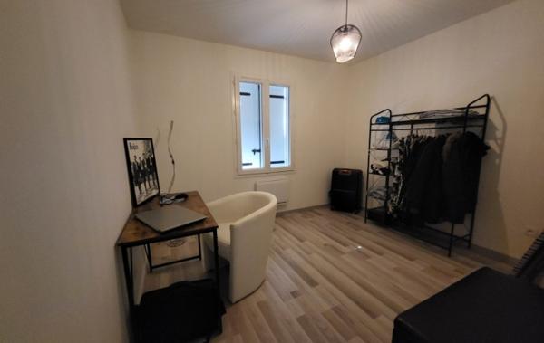 Vente Maison rénové(e) Saint-pierre-le-vieux   