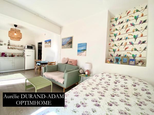 Très agréable studio meublé à vendre à deux pas de la plage - Cave - Emplacement recherché !