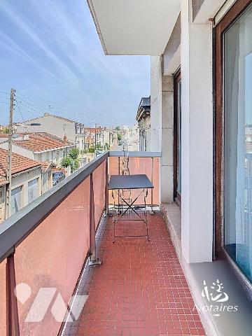 Bordeaux-Caudéran, Primerose, appartement traversant, balcon, parking
Situé au c?ur du quartie...