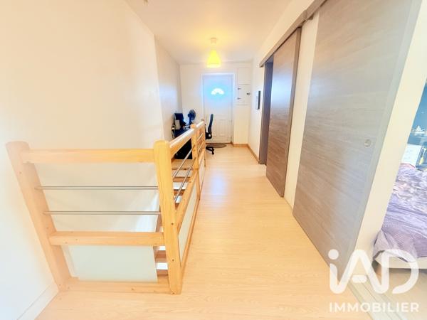 Maison à vendre 5 pièces 104,56 m² Sainte-Sigolène