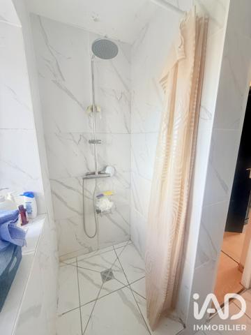 Maison à vendre 5 pièces 104,56 m² Sainte-Sigolène