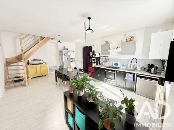 Maison à vendre 5 pièces 104,56 m² Sainte-Sigolène