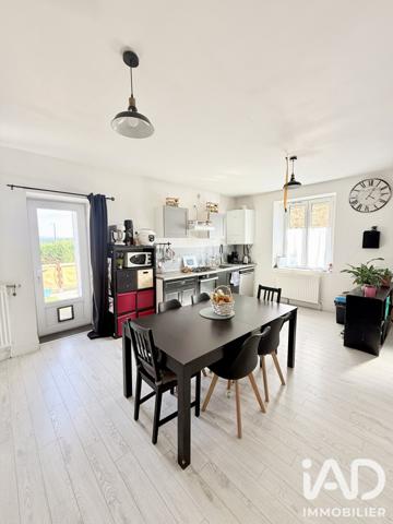 Maison à vendre 5 pièces 104,56 m² Sainte-Sigolène